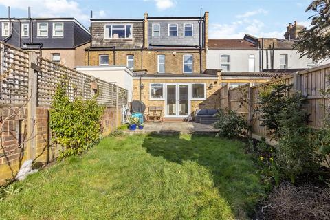 27 Bronson Road, London, SW20 8DZ