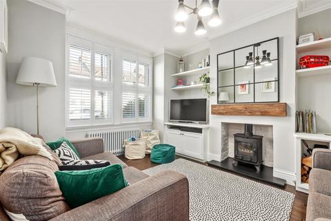 27 Bronson Road, London, SW20 8DZ