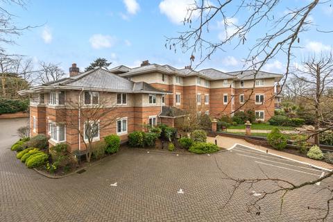 3 bedroom house for sale, Broadwater Place, Weybridge, Surrey, KT13