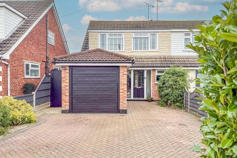 4 bedroom semi-detached house for sale, Grove Road, Rayleigh SS6