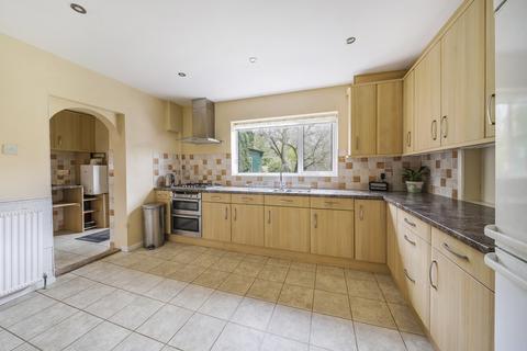 4 bedroom detached house for sale, Potley Hill Road, Yateley, Hampshire