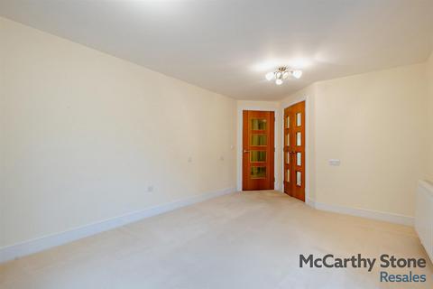 undefined, 38 Cartwright Court, 2 Victoria Road, Malvern, Worcestershire, WR14 2GE