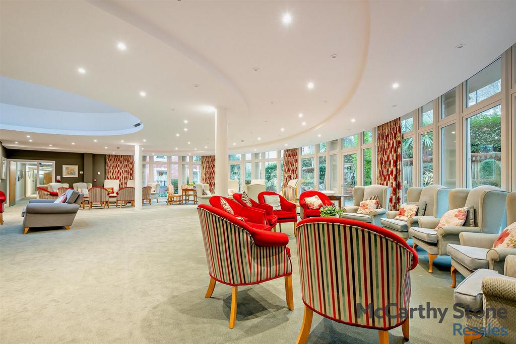 Homeowners Lounge