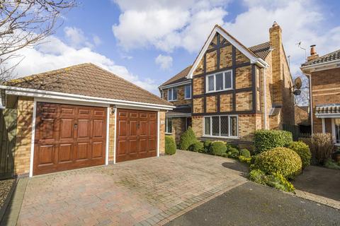 4 bedroom detached house for sale, Hunter Rise, Pershore, WR10