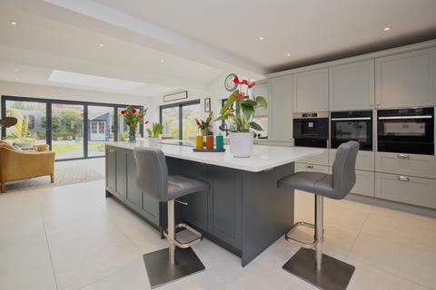 26 Convent Road, Broadstairs, CT10 3BE