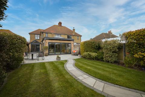 26 Convent Road, Broadstairs, CT10 3BE