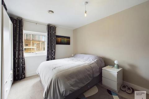 2 bedroom apartment to rent, Wilburn Basin :: Salford