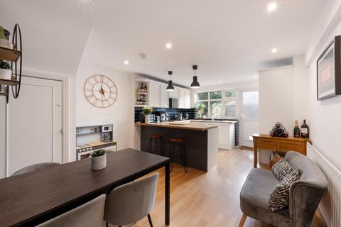 3 bedroom end of terrace house for sale, Idmiston Road, Worcester Park