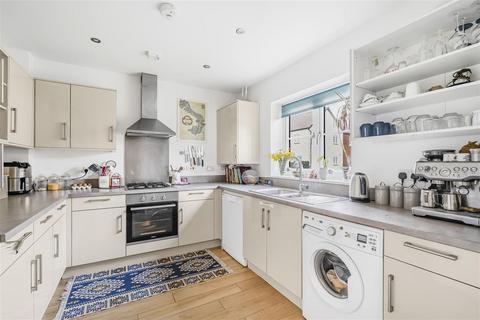 3 bedroom semi-detached house for sale, Cody Road, Cambridge CB25