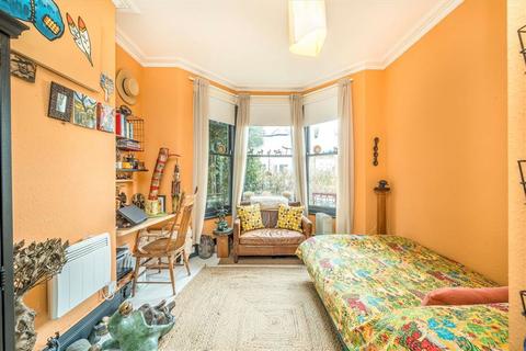 1 bedroom flat to rent, Avignon Road, London SE4