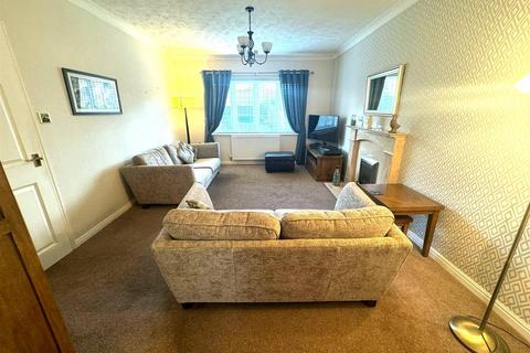 4 bedroom detached house for sale, Challum Drive, Chadderton