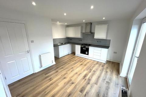 3 bedroom townhouse to rent, Woodnook, Rossendale BB4