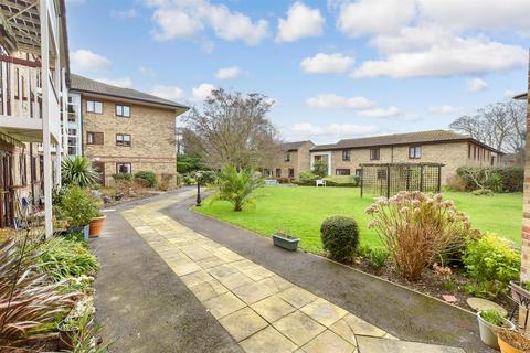 2 bedroom apartment for sale, Lyell Road, Birchington, Kent