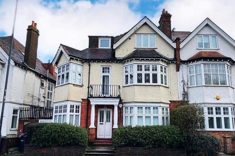 3 bedroom flat for sale, Flat 3, 362 Finchley Road, Hampstead, London, NW3 7AJ