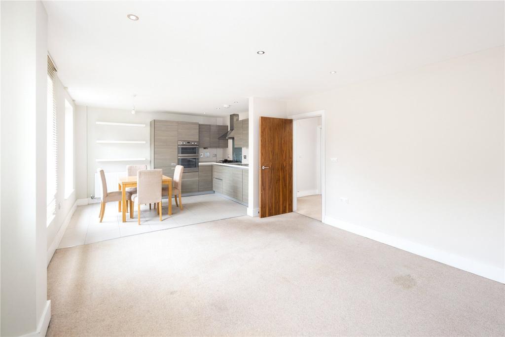 Living Room/Kitchen