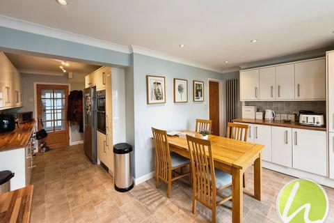 9 Champion Close, Stanford-le-hope, SS17 7BA