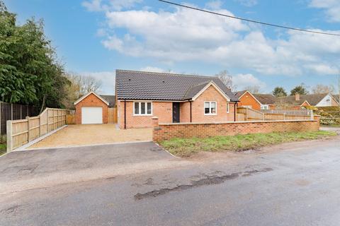 3 bedroom detached bungalow for sale, Station Road, Norwich NR15