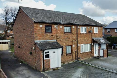 3 bedroom house for sale, Old Pond Close, Camberley GU15