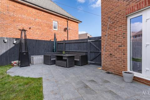 35 Cheddleton Close, Amington, Tamworth, B77 4FR