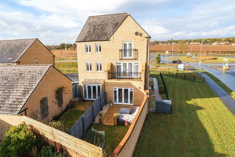 4 bedroom semi-detached house for sale, Great Hall Drive, Bury St. Edmunds, Suffolk, IP32