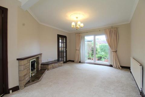 3 bedroom terraced house to rent, Hillbeck Crescent, Wollaton, Nottingham, NG8 2EX