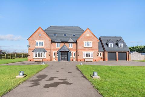 6 bedroom detached house for sale, The Willows, Fen Road, Ruskington, Sleaford, NG34