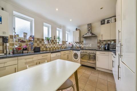 4 bedroom house to rent, Filigree Court London SE16