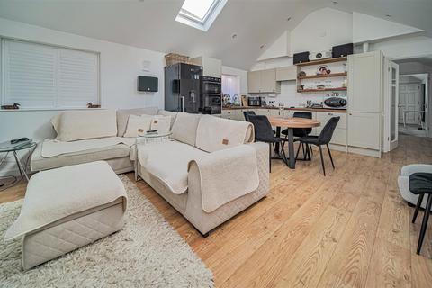 259 The Common, Holt, Trowbridge, BA14 6QL