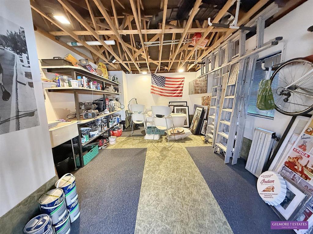 Single garage
