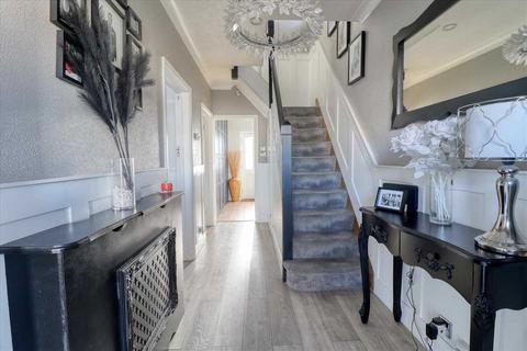 3 bedroom semi-detached house for sale, Holland on Sea CO15