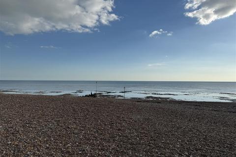 1 bedroom property for sale, Marine Crescent, Goring-By-Sea, Worthing