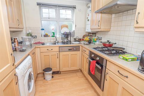 2 bedroom flat for sale, Burton Road, Derby DE23