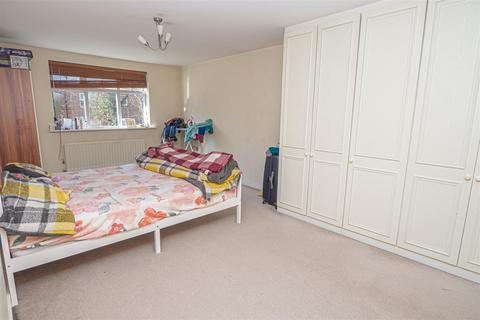 2 bedroom flat for sale, Burton Road, Derby DE23