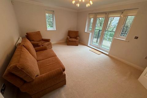 2 bedroom flat to rent, Clifton Road,, Ilkley, LS29