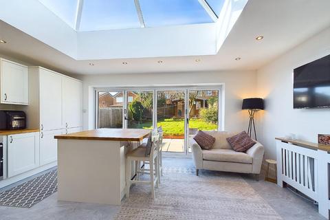 105 Belper Lane, Belper, DE56 2UH
