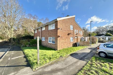 1 bedroom flat for sale, Thames Close, Ferndown BH22