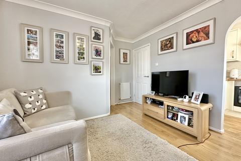 1 bedroom flat for sale, Thames Close, Ferndown BH22