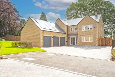 5 bedroom detached house for sale, Normanhurst Park, Matlock DE4