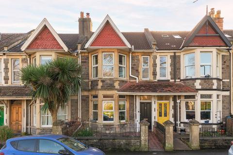 3 bedroom terraced house for sale, Nutgrove Avenue, Victoria Park