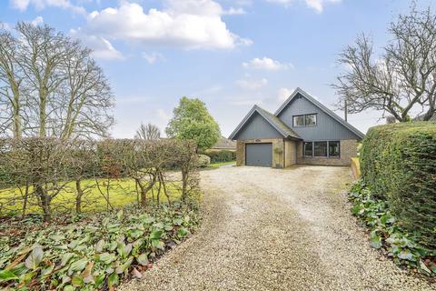 3 bedroom chalet for sale, Christmas Hill, South Wonston, SO21