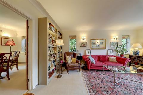 4 bedroom detached house for sale, Third Avenue, Worthing