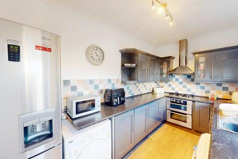 3 bedroom end of terrace house for sale, Marlbrook Drive, Westhoughton, BL5