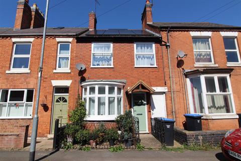 3 bedroom house to rent, Granville Street, Market Harborough