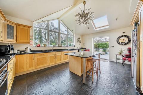 5 bedroom detached house for sale, Kingsway, Hiltingbury, Chandler's Ford