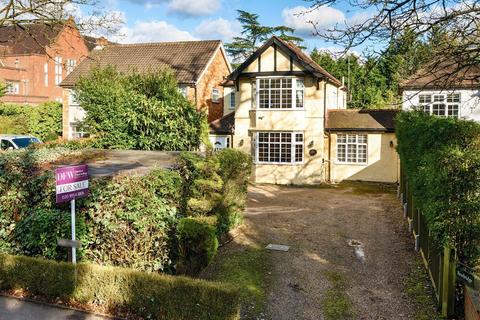 4 bedroom detached house for sale, Brookshill, Harrow HA3