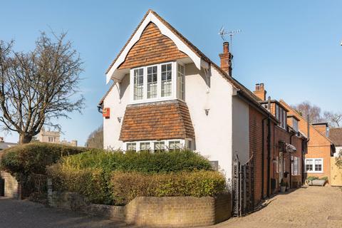 undefined, High Street, Tring, Hertfordshire HP23