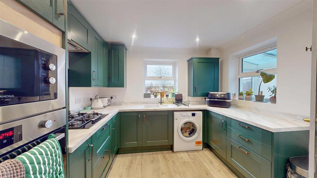 Windmill-Terrace-Isleham-04102025 141849.jpg