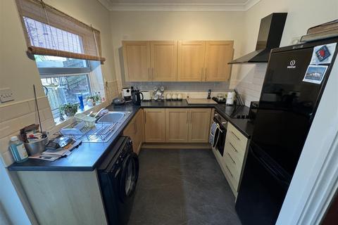 1 bedroom flat for sale, Sherwell Hill, Devon TQ2