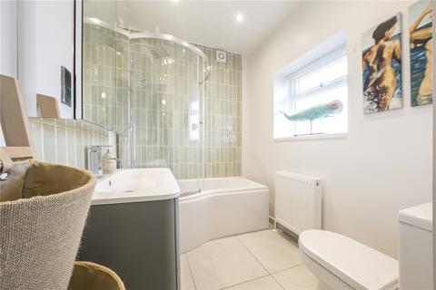 26 Broadlands Way, New Malden, KT3 6PW