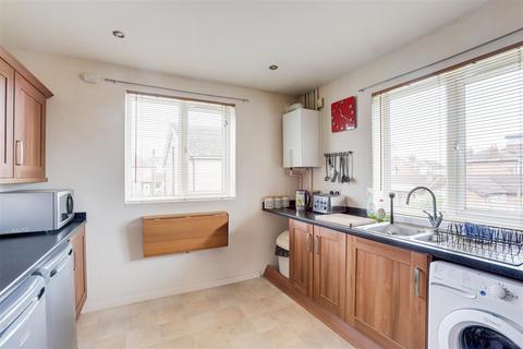 2 bedroom flat for sale, Blyth Street, Mapperley NG3